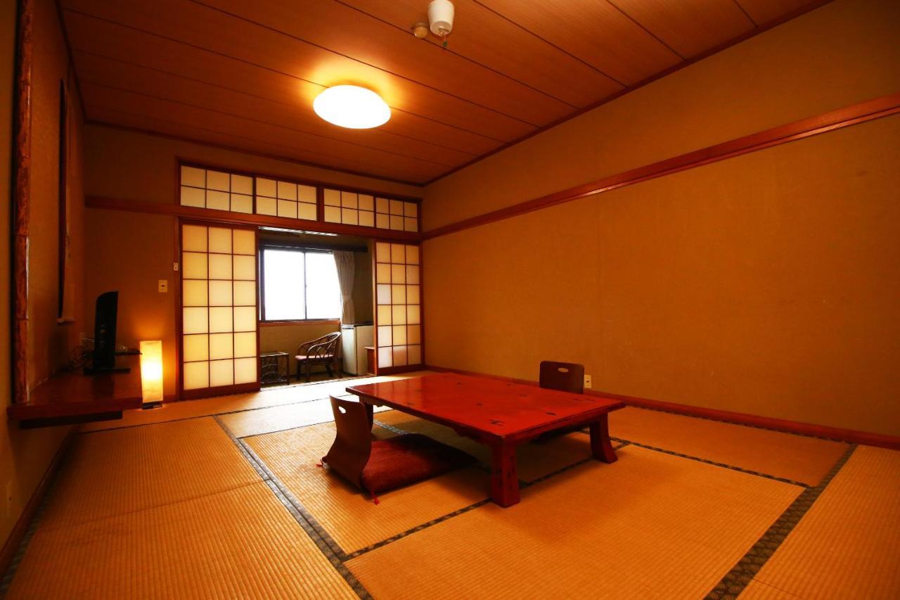Hotel Oyado Kagetsu Sado Exteriér fotografie